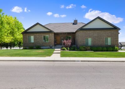 CedarHills_UtahCounty_CustomHome_Exterior_StreetView