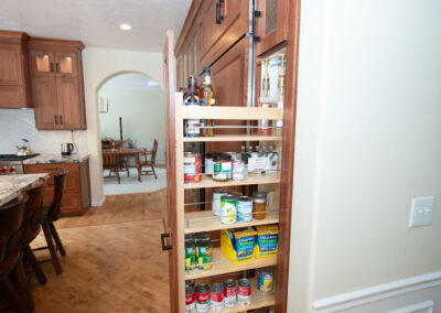 SaltLakeCounty_CottonwoodHeights_Kitchen_Remodel_CustomStorage