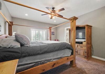 CedarHills_UtahCounty_CustomHome_MasterBedroom