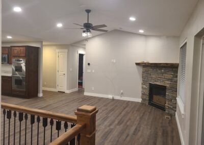 PleasantGrove_UtahCounty_CustomHome_LivingRoom_Fireplace