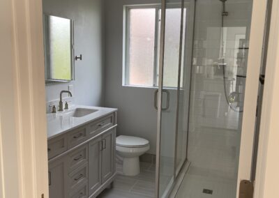 SaltLakeCity_Remodel_Bathroom_ModernFinishes_Upgrade