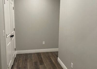PleasantGrove_UtahCounty_Basement_Hallway