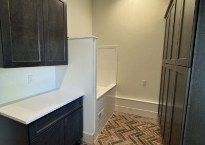 Holliday_SaltLake_LuxuryCustomHome_NewConstruction_MudRoom_DogWash