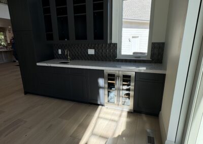 Holliday_SaltLake_LuxuryCustomHome_NewConstruction_Kitchenette