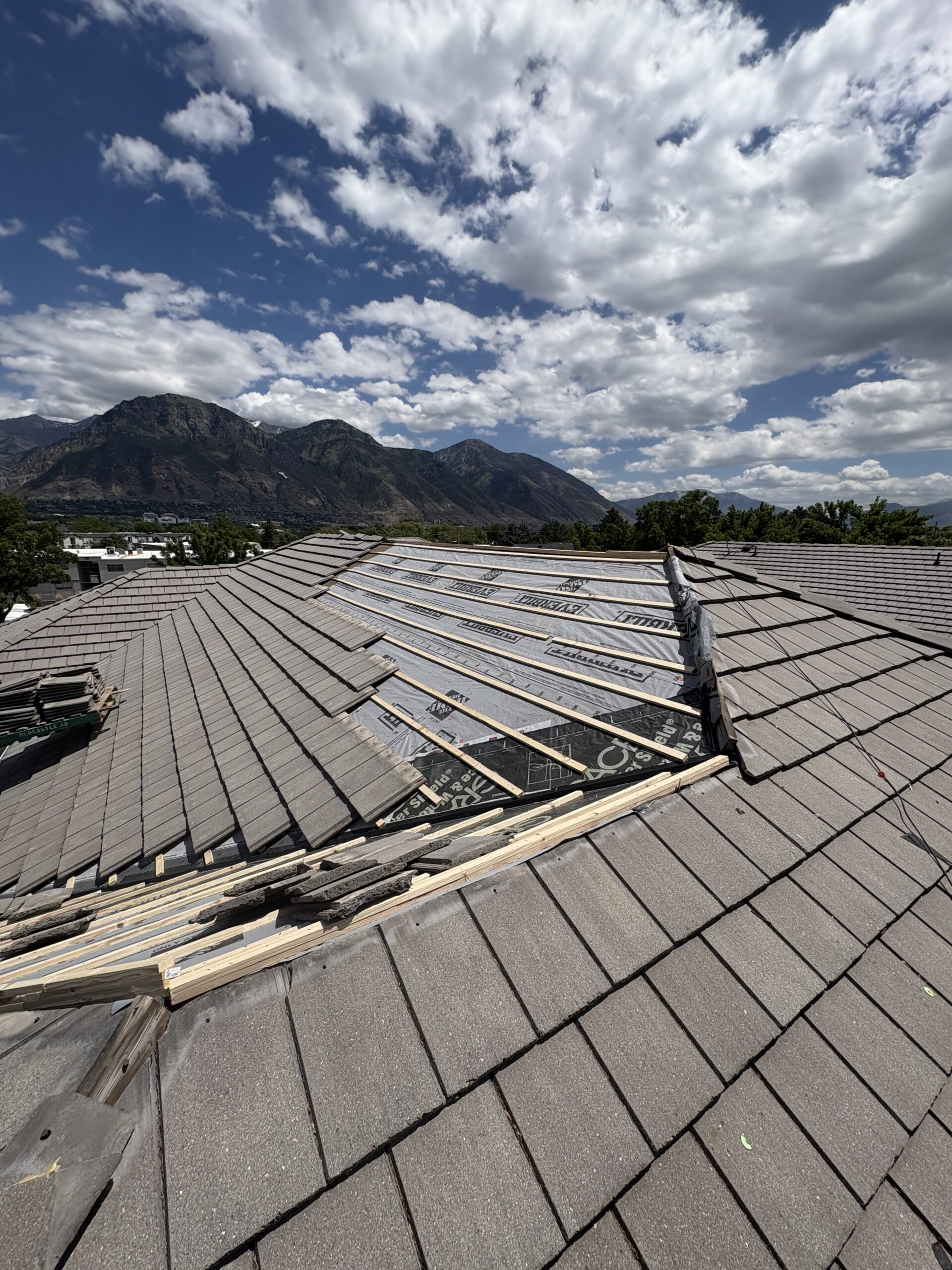 UtahCounty_Roofing_Contractor_TileRoof_Provo_Utah