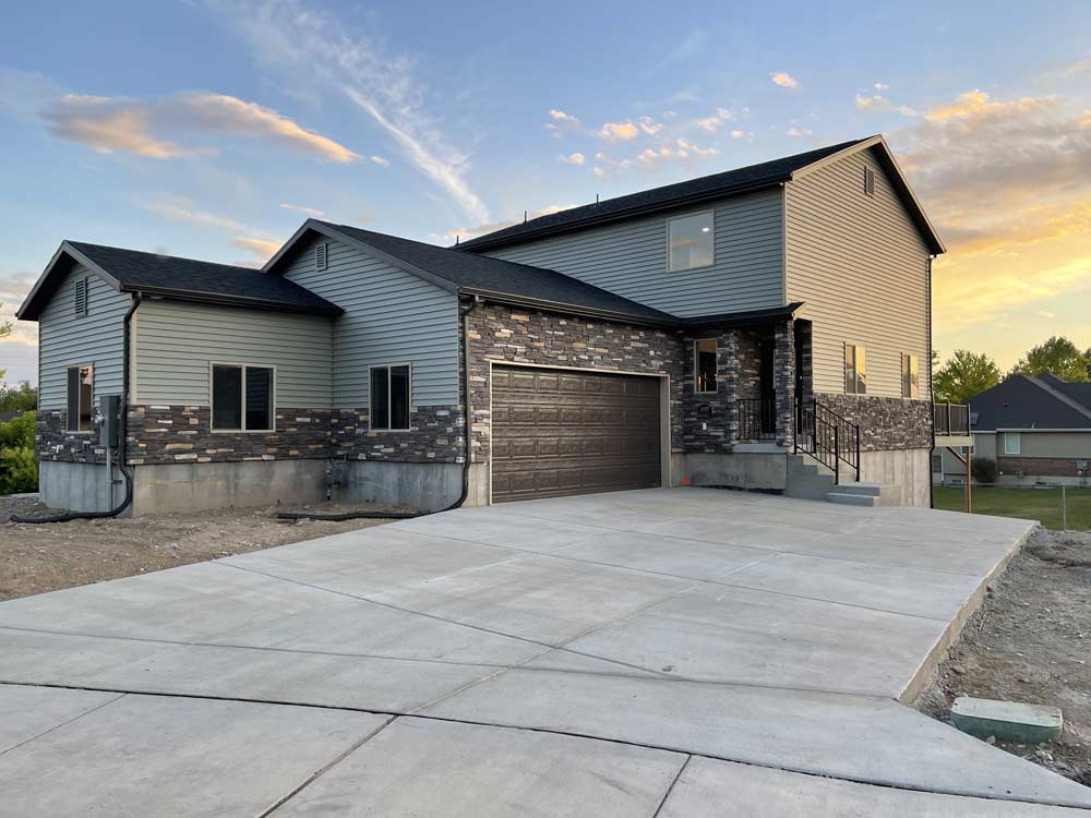 Pleasant-Grove-Build-2-Main New Home Contractor Utah Montana Idaho CK Builders