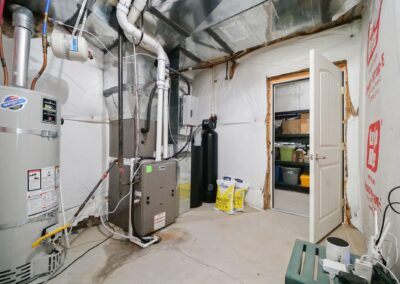 CedarHills_UtahCounty_CustomHome_UtilityCloset